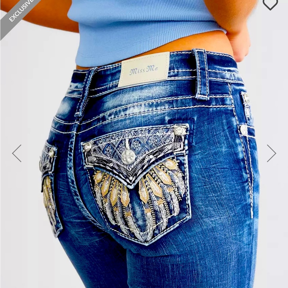 Miss Me Mid-Rise Stretch Boot 28 X 30 ❤️